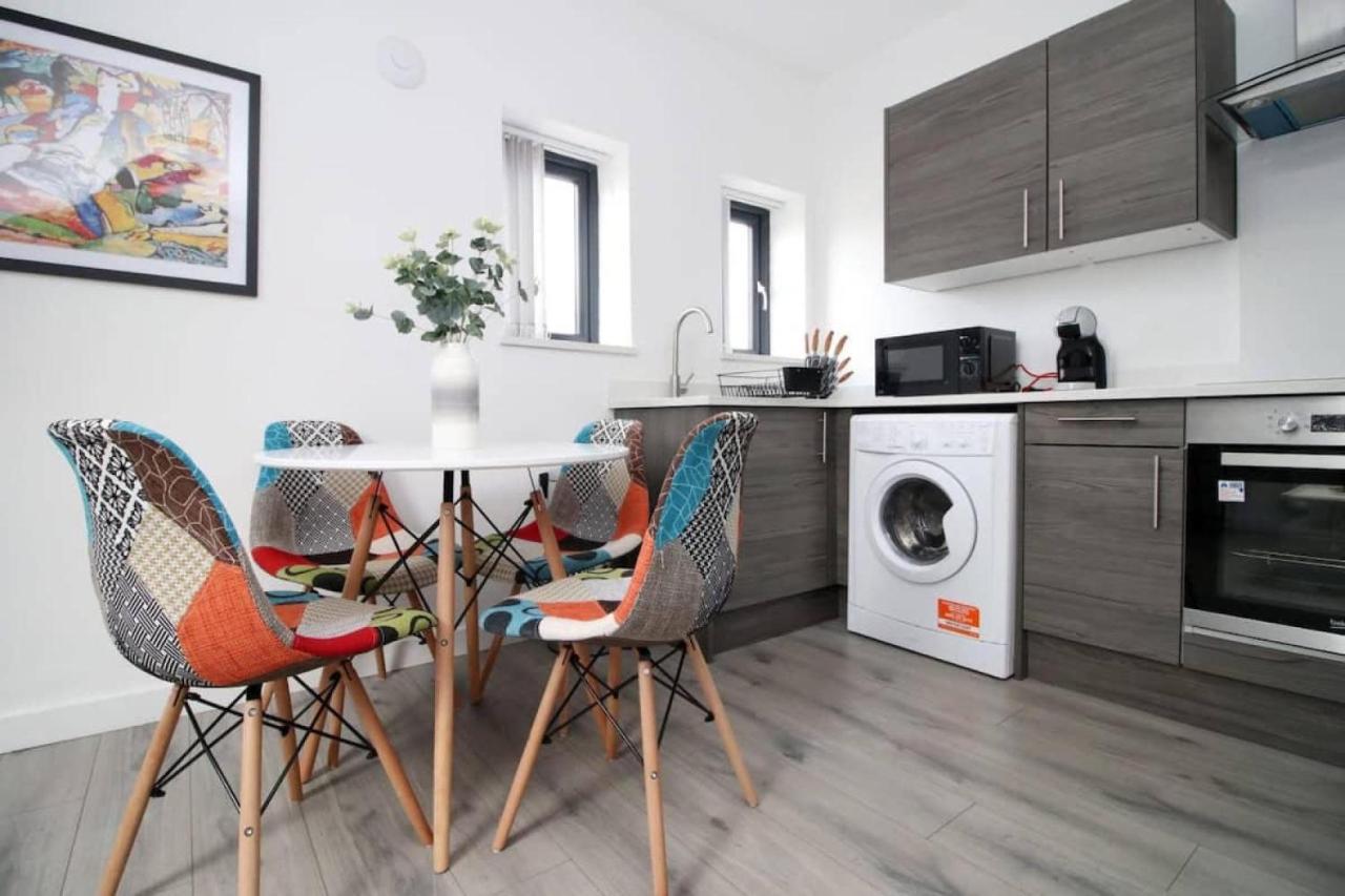 Flat In Cardiff City Centre Eksteriør billede